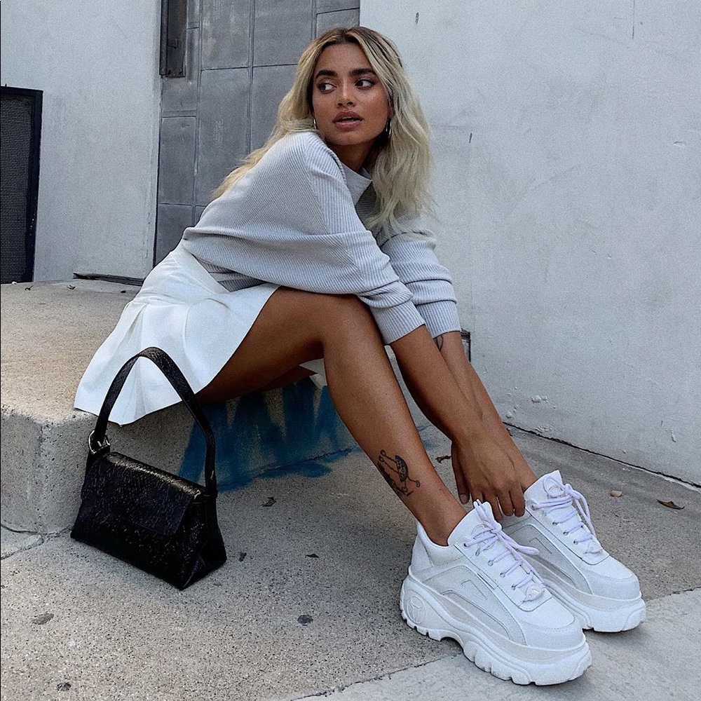Tail White Pleated Tennis Skirt with Pockets